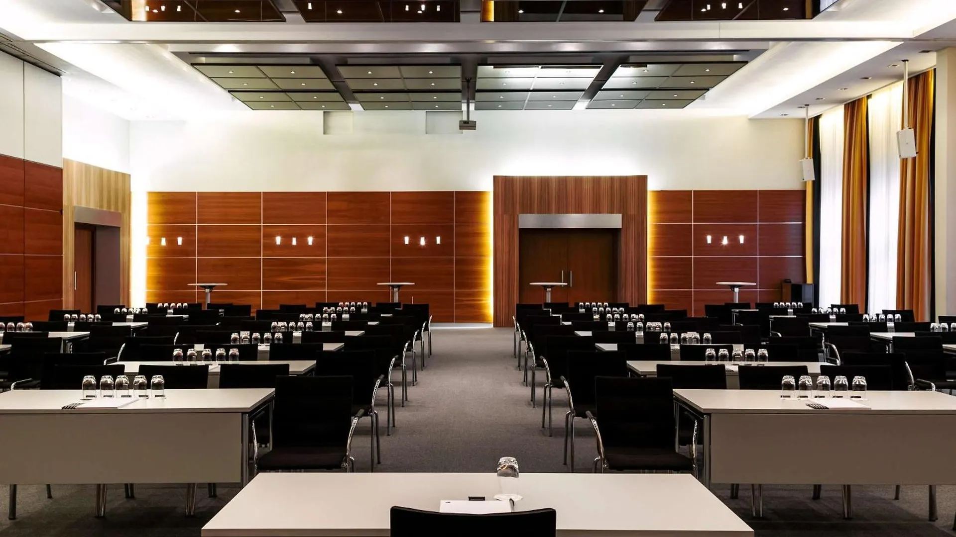 Pullman Eindhoven Cocagne Hotel